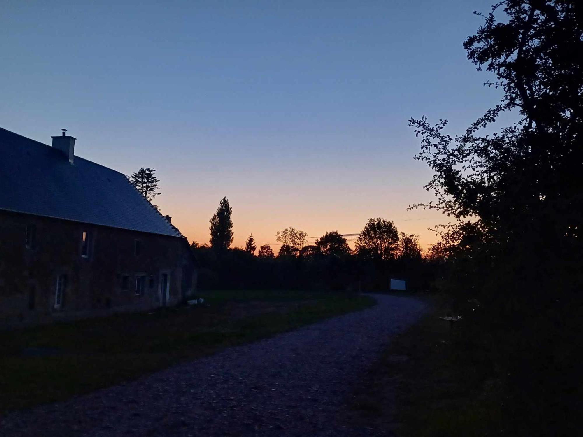 Bed and Breakfast Auxais Memory 44' Екстер'єр фото