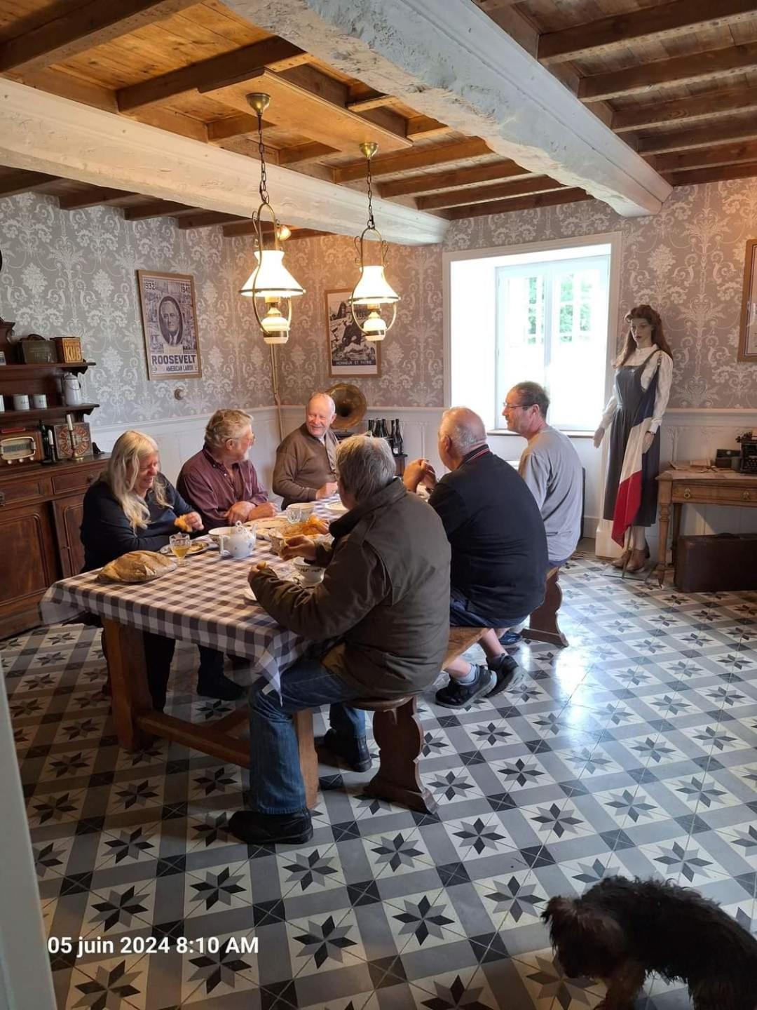 Bed and Breakfast Auxais Memory 44' Екстер'єр фото